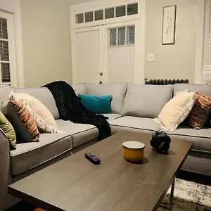 2br Hideaway Just 2 Miles From Beale St And Overton Square! Apartment Memphis